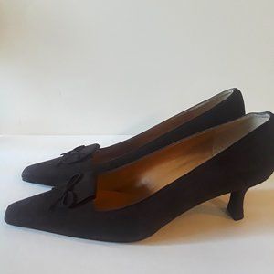 Stuart Weitzman Suede Bow Accents Pumps Size 8